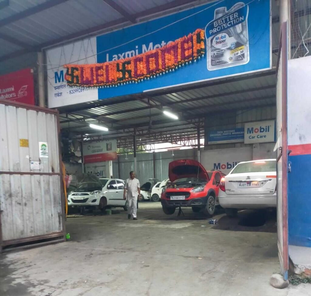 Udaipur Car Workshop and Crane Service